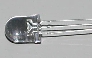 Светодиод ARL3-10003URBC/3L (ANR, 10мм (круглый))